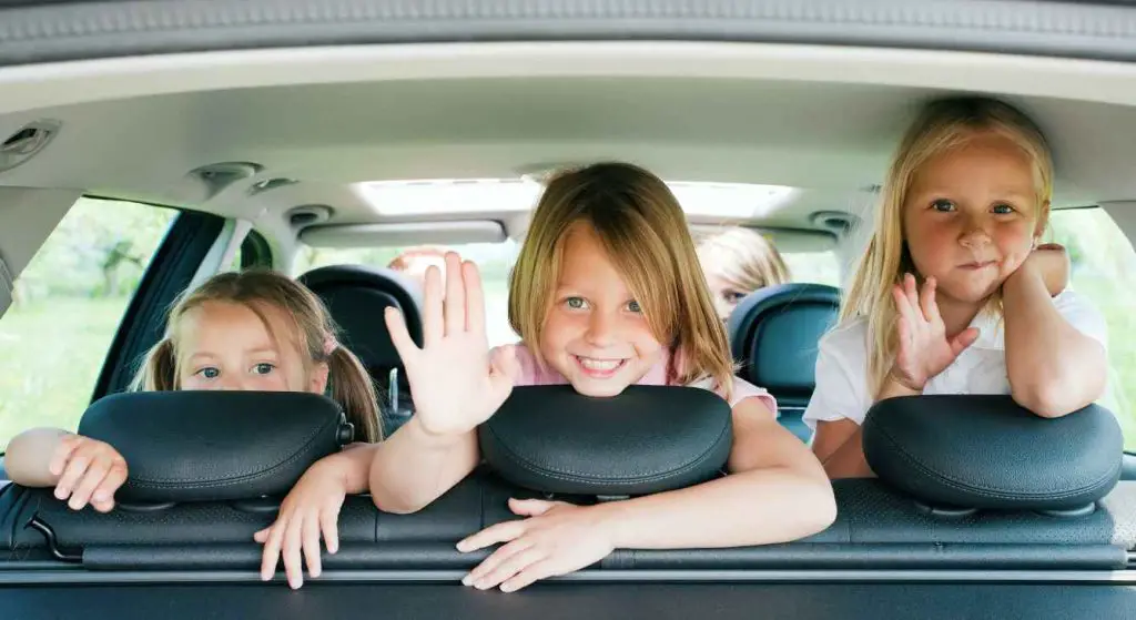 Crianças no carro