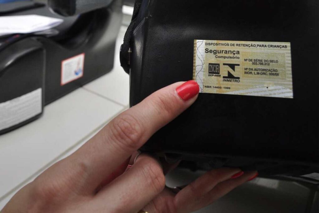 cadeirinha certificada pelo inmetro