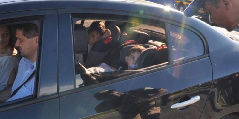 Valor da Multa Por Falta de Cadeirinha 2025: Guia Completo (Preço Atualizado)