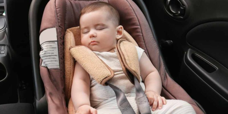 Asfixia Postural em Bebês: Cuidados Essenciais com a Cadeirinha